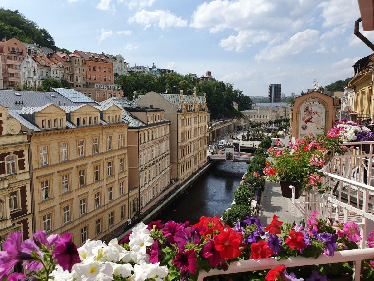 Madonna Apartments Karlovy Vary Exterior photo